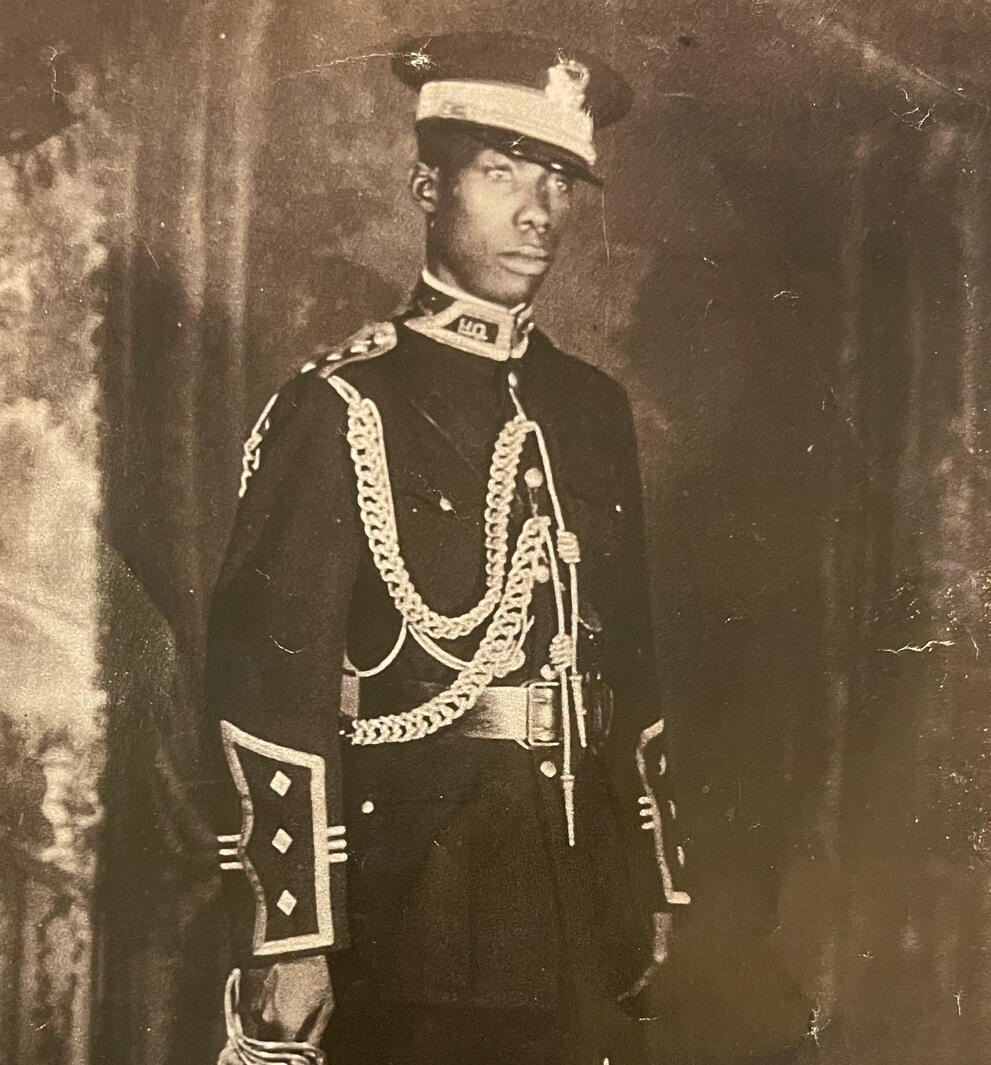 Dalman James Sr. (Leonard's Father)